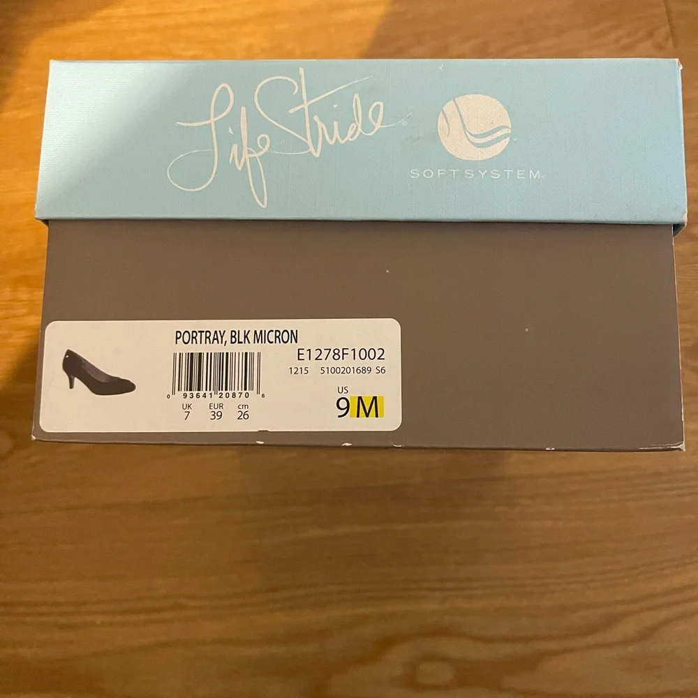 LifeStride Women's Portray Pump, Black Microfiber, Size 9 - Picture 7 of 7